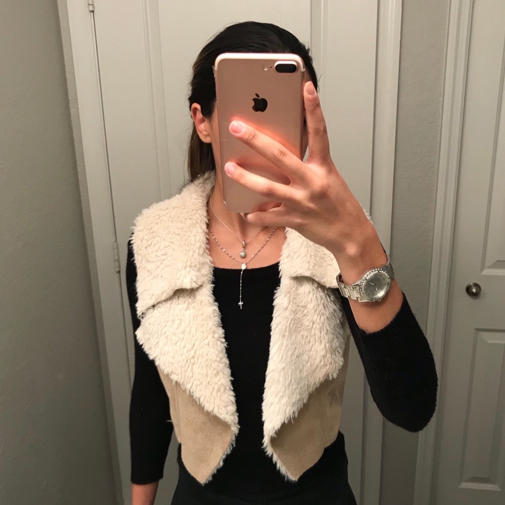 Cute Vest - Picture 6 of 7